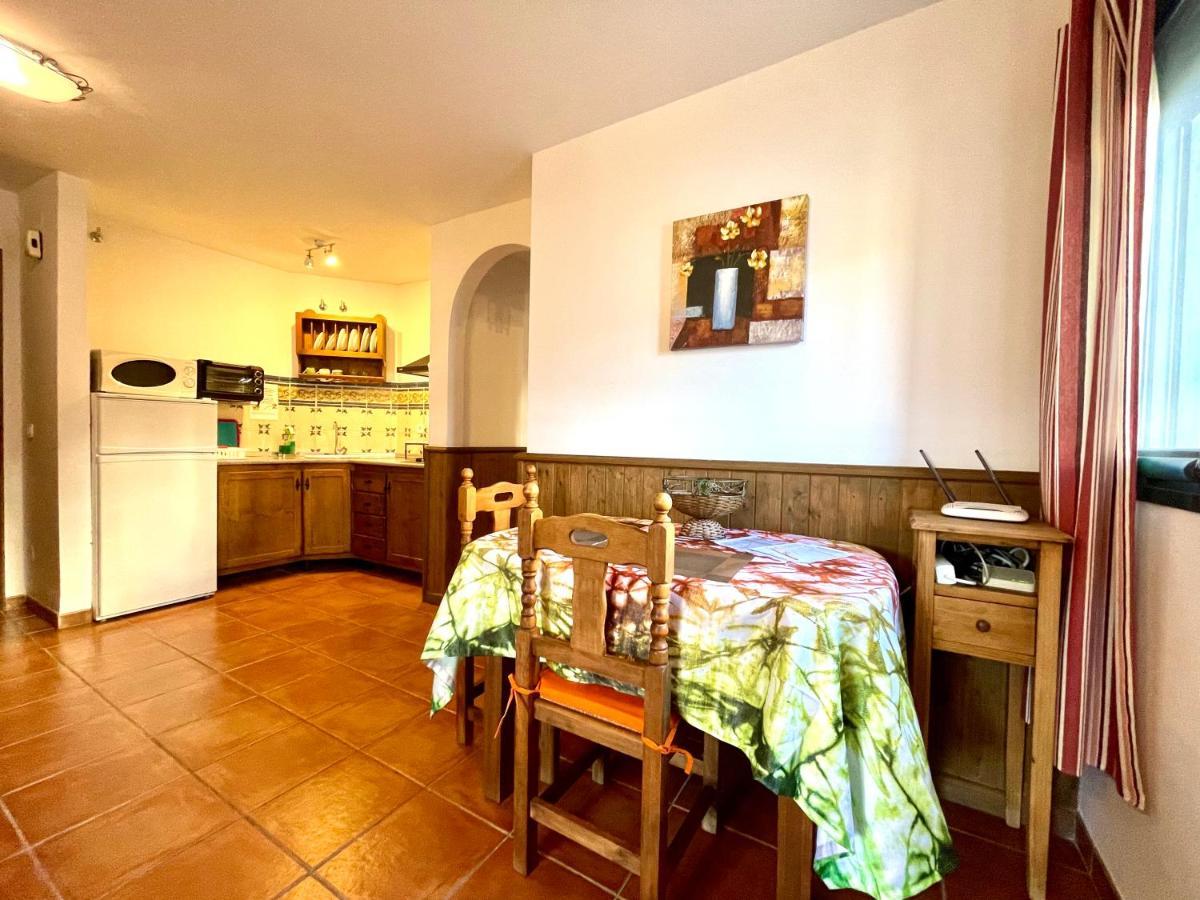 Apartamentos Axarquia , Frigiliana, Terraza Privada Con Vistas A La Montana Rio Y Al Mar Ngoại thất bức ảnh